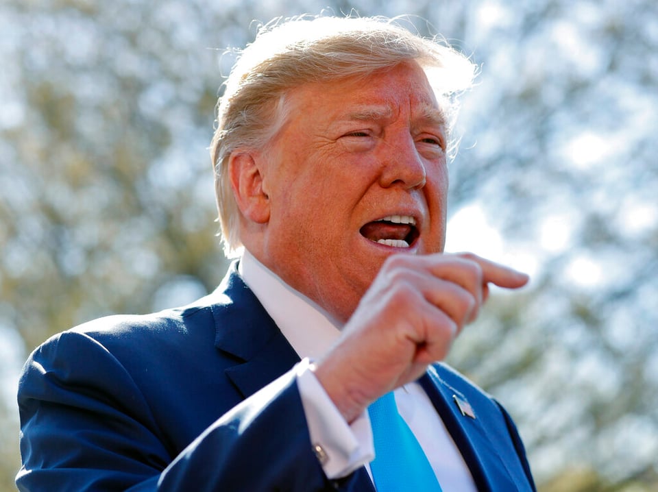 Trump otorga indulto a exmilitar culpable de crímenes de guerra