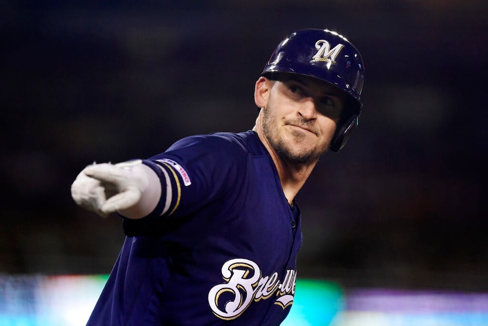 Dodgers cae 5-8 ante Cerveceros con un imparable Grandal