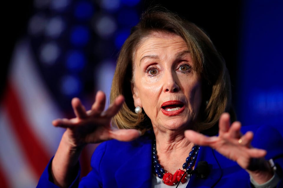 Nancy Pelosi impulsa ley que daría ciudadanía a indocumentados featured image