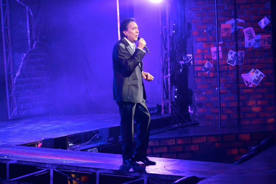 Pronostican lo peor para cantante mexicano Yoshio por coronavirus y se confirma otra mala noticia (FOTO) featured image