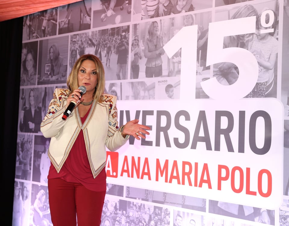 La Dra Polo casi enseña su intimidad al posar en diminuto short (FOTO)