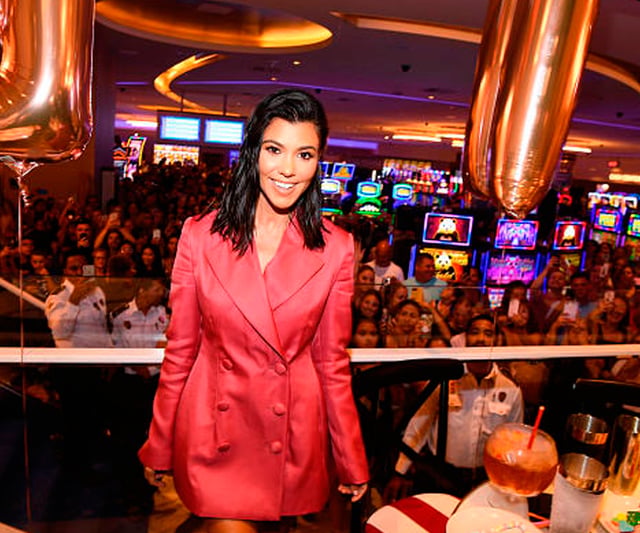 Sofia Richie y Kourtney Kardashian sorprenden al aparecer juntas en California (FOTOS)