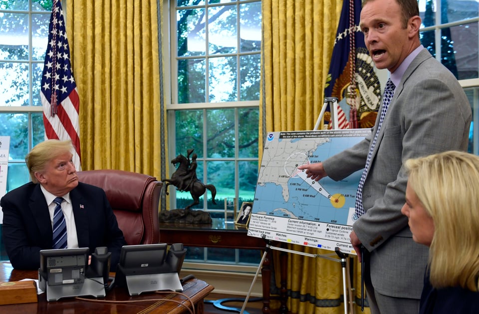 Ante llegada de Florence, gobierno de Trump niega desvío de fondos de FEMA para ICE featured image
