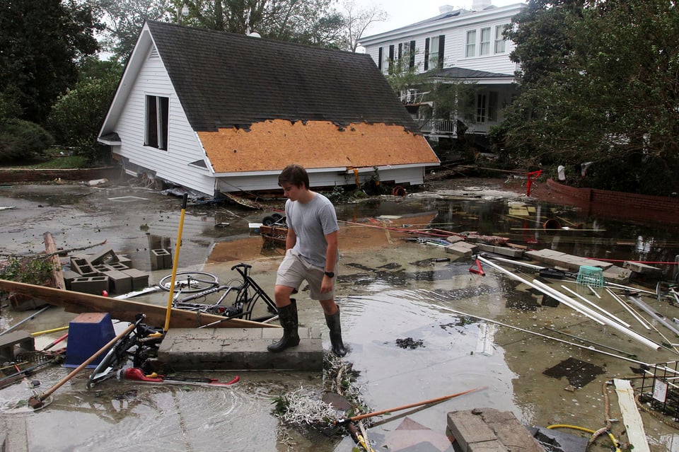 Restaurante mexicano regala comida caliente a miles de damnificados de Florence (VIDEO) featured image
