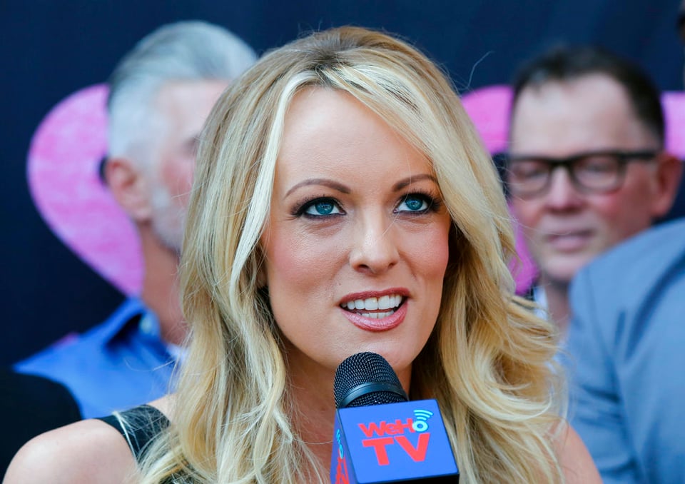 Abogados de Trump tratarán de anular demanda de actriz porno Stormy Daniels