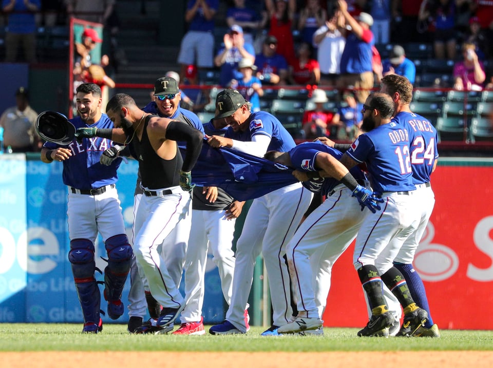 Rangers vencen 5-4 a Cardenales y Medias Rojas rompen racha de Astros featured image