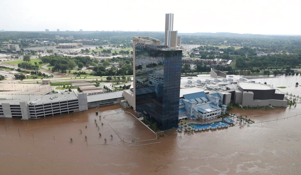 Inundaciones obligan evacuaciones en Oklahoma y Arkansas featured image