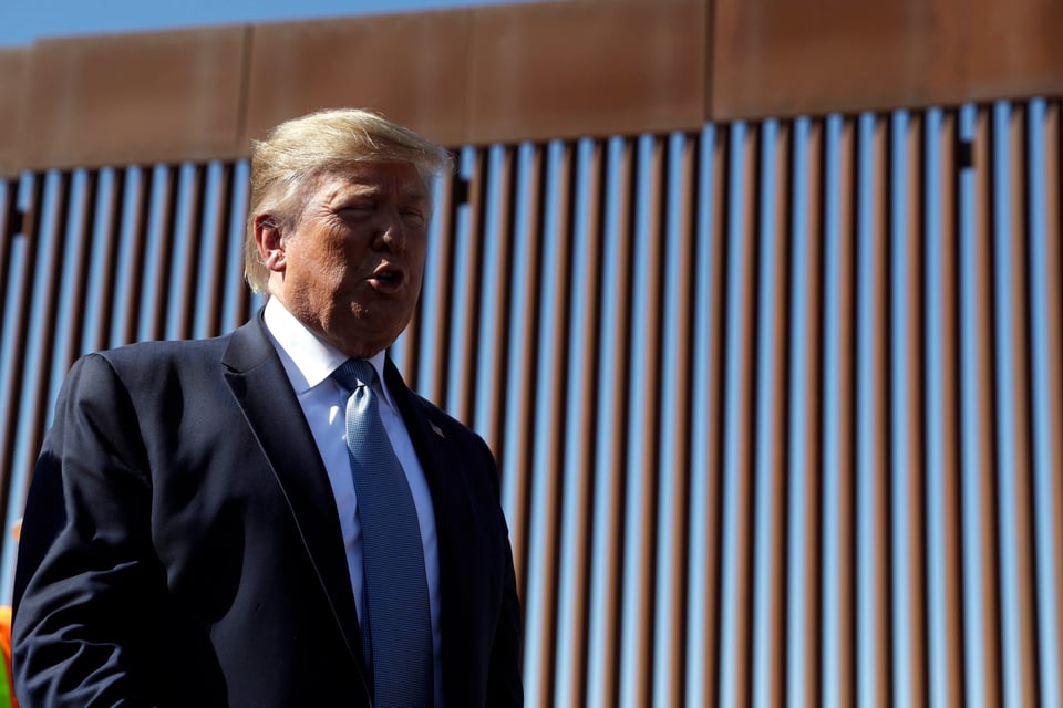 Trump tuitea en español contra inmigración ilegal (FOTO) featured image