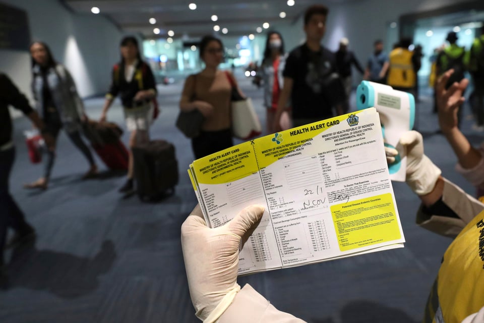 Coronavirus: Hospitalizan en Los Ángeles a pasajero de México por posible contaminación