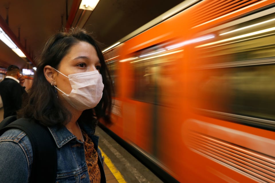 México entra a fase 2 del coronavirus y ordena suspender trabajos con traslados featured image