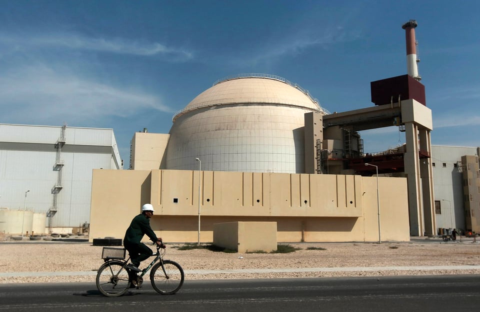 Irán viola todas las restricciones nucleares para evitar que fabrique bomba atómica, dice el OIEA