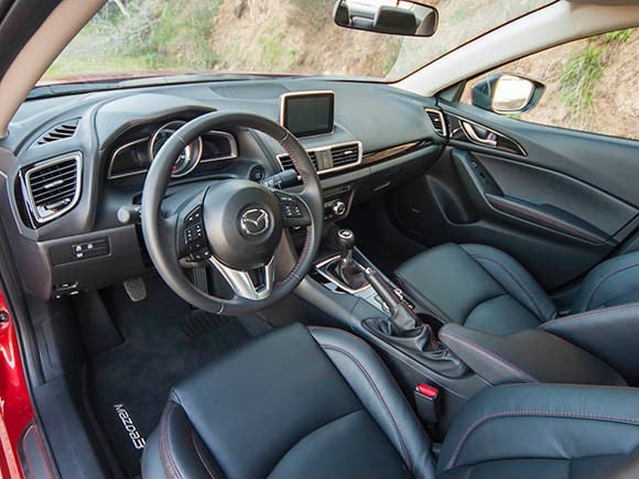 Mazda Retira Vehículos por Problemas de Seguridad