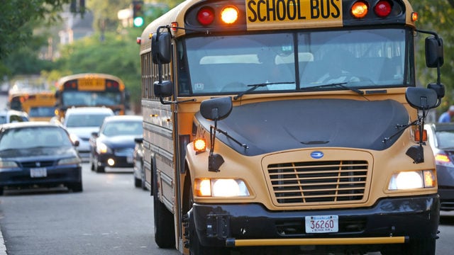 Tres escuelas de Georgia en alerta por amenazas terroristas featured image