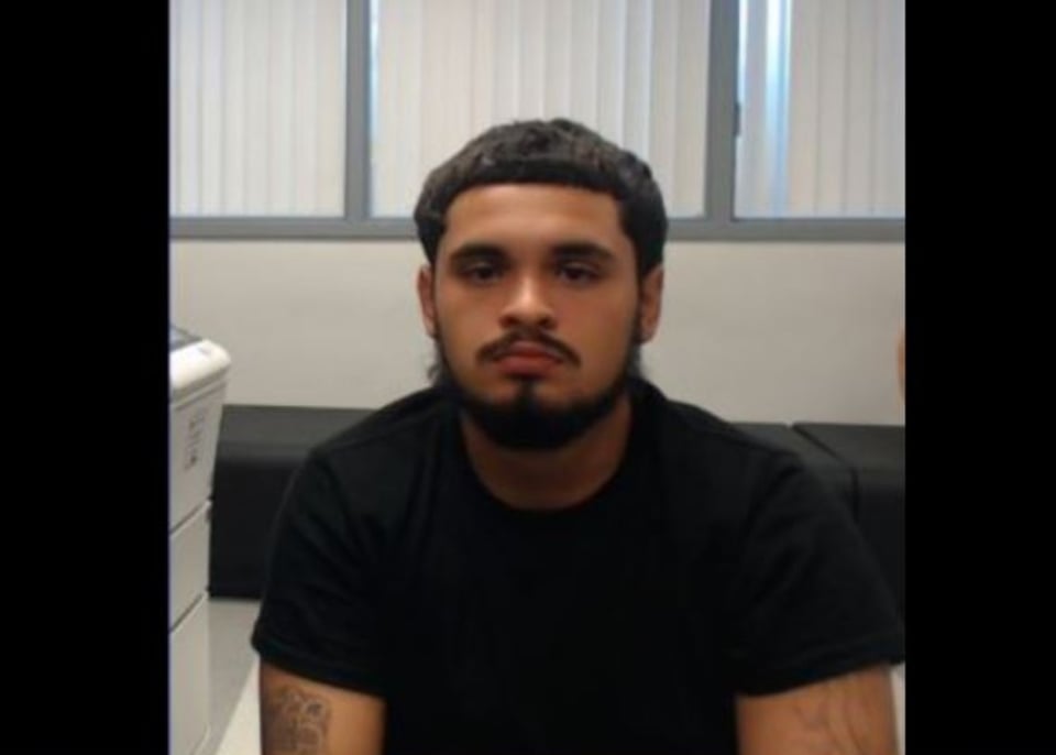 Florida: Arrestan a hispano por ofrecer en redes sociales a niña para prostitución