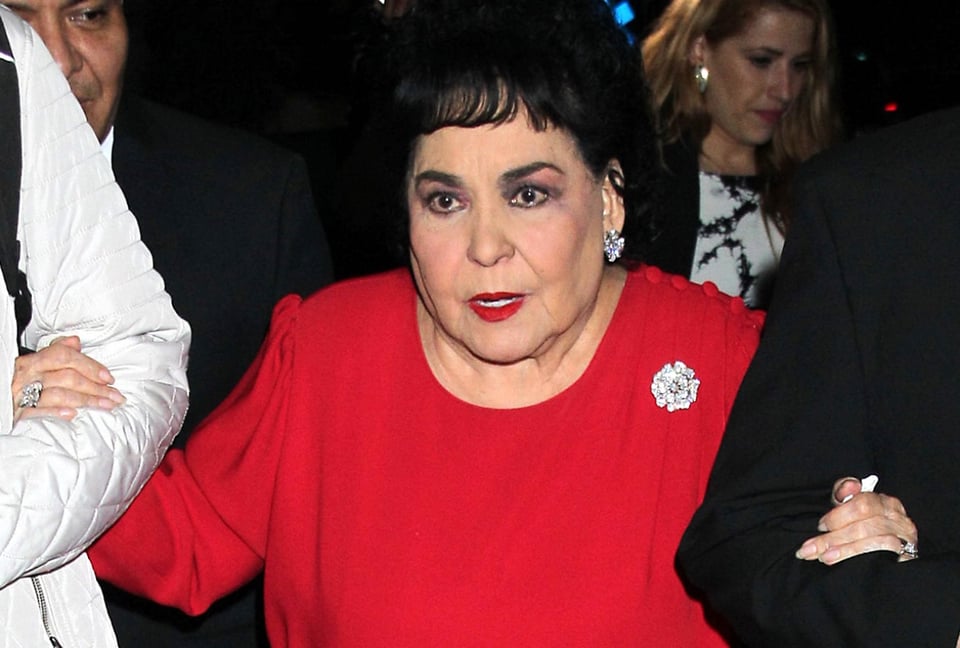 Carmen Salinas está de luto por la muerte de Alejandro Algara, «intérprete exclusivo» de Agustín Lara (FOTOS)