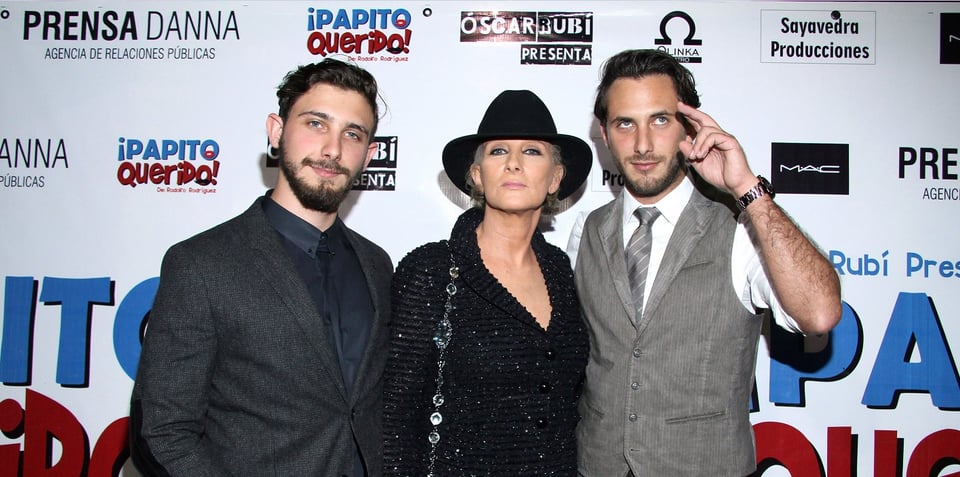 Hijo de Christian Bach publica foto que preocupa a sus fans featured image