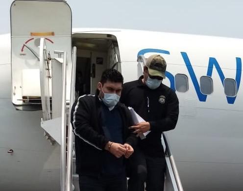 Inmigración arresta y deporta a “peligroso” salvadoreño