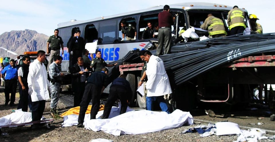 Tragedia mortal en México: Accidente de autobús deja al menos 13 muertos (VIDEO) featured image