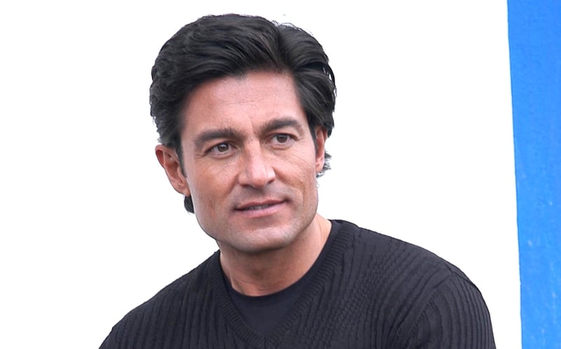 La Chacha (17 de Julio) La larga lista de supuestos novios famosos de Fernando Colunga (VIDEO)