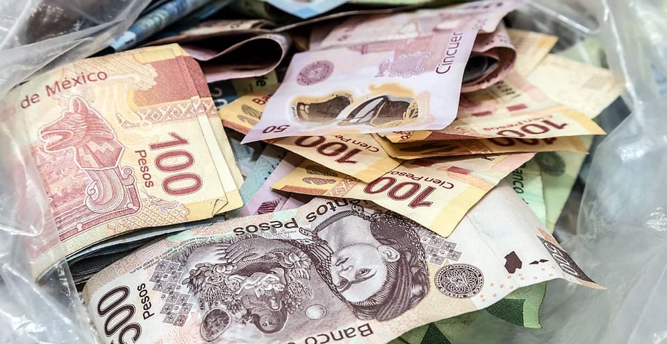 Peso mexicano avanza frente al dólar: Cambio al 8 de marzo y por qué