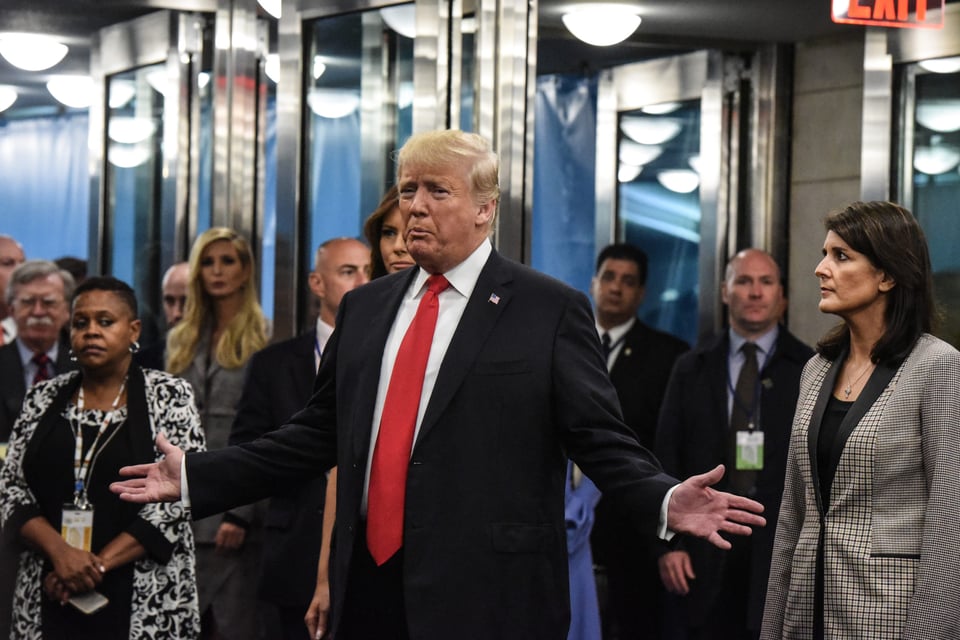 Trump se burla de los militares venezolanos