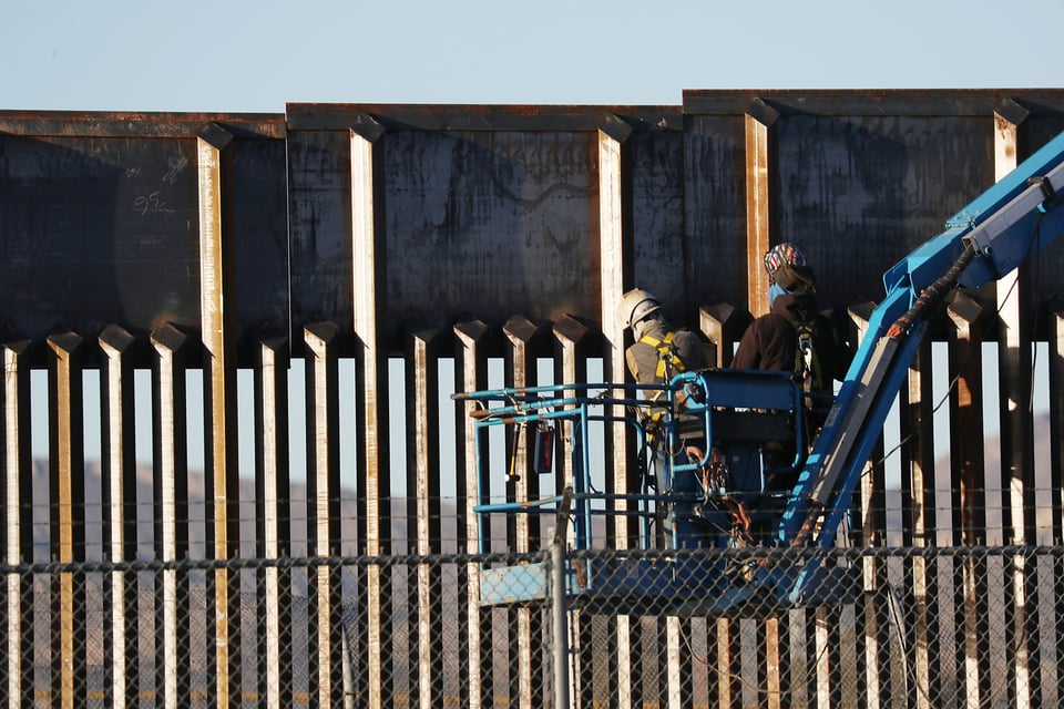 ÚLTIMA HORA: Juez pone ‘freno’ a construcción de muro fronterizo (FOTOS)