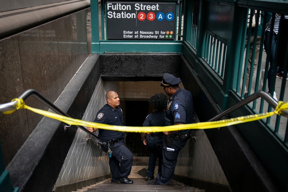 Nueva York: Acusan a hombre que causó caos por abandonar arroceras