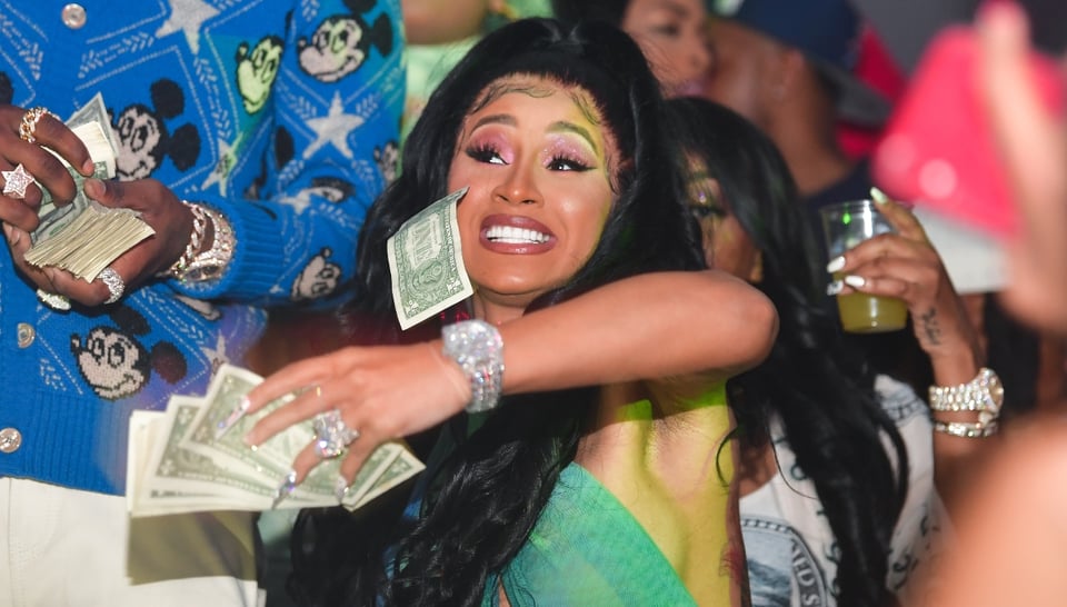 Cardi B donará 1 millón de dólares a familias afectadas por el coronavirus
