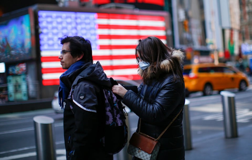 California, Nueva York y 7 estados más anuncian sus propios planes para volver a la normalidad