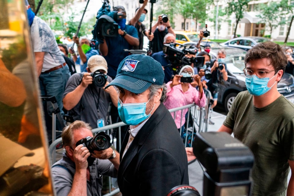«No crea una palabra de lo que dice», la campaña anti Trump de su exabogado (VIDEO)
