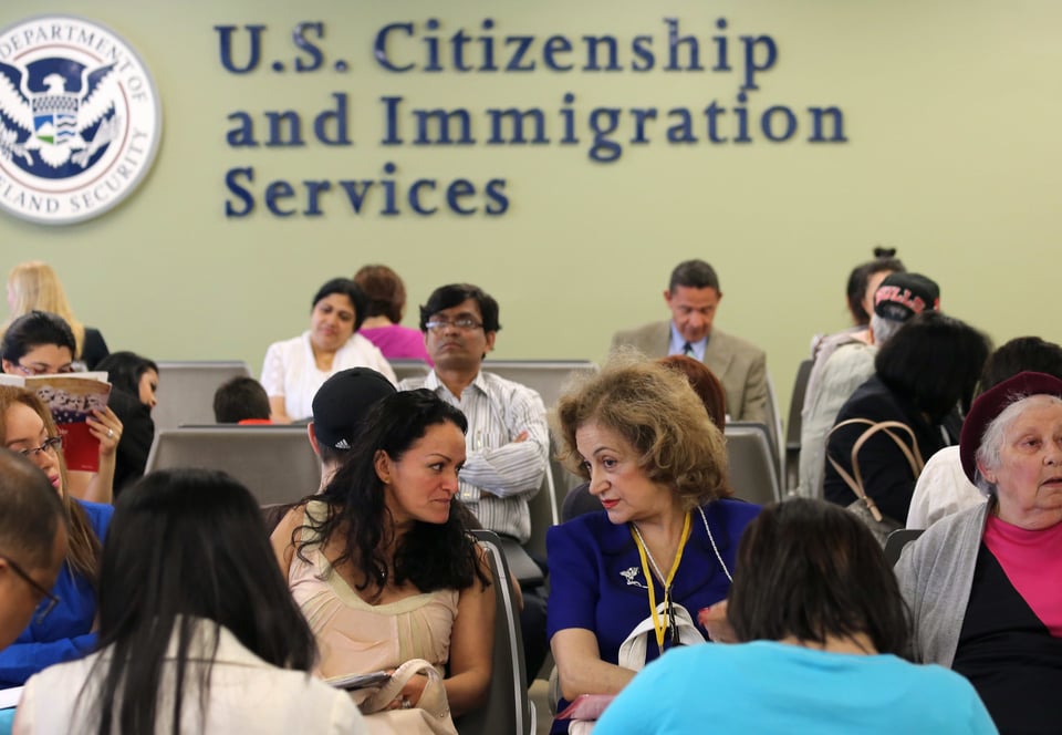Anuncian reformas para extensión de visas y cambio de estatus migratorio