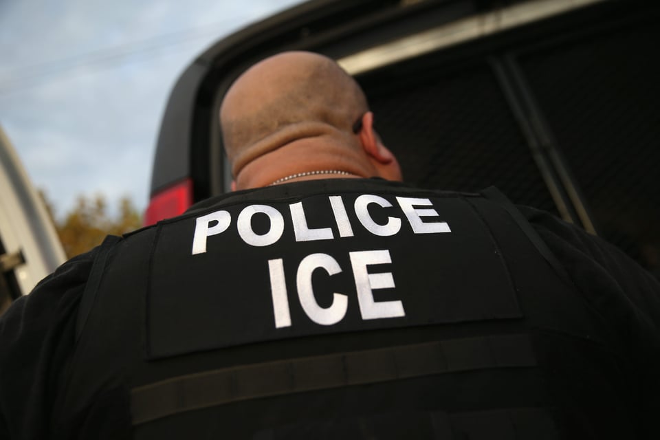 ICE arresta a 23 inmigrantes por delitos sexuales en Nueva York