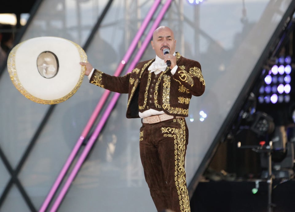 Lupillo Rivera manda «indirecta» a Mayeli y las redes lo destrozan (FOTO) featured image