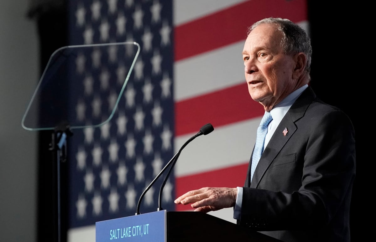 Resurgen videos donde el demócrata Michael Bloomberg intenta hablar español y desata burlas (VIDEOS)