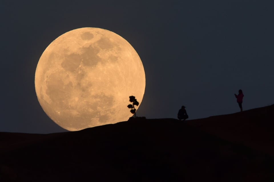 Curioso: En plena pandemia por coronavirus, aparece el rostro de ‘Lucifer’ en el cielo y la gente teme lo peor (FOTOS)