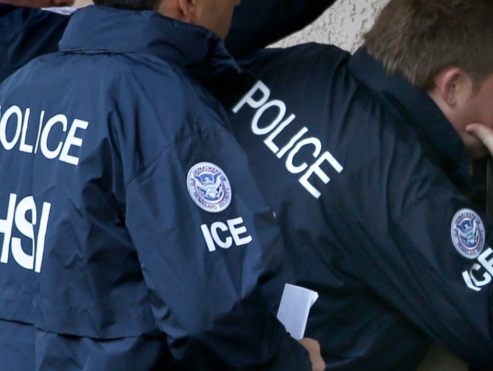 ICE arresta en hospital y luego encarcela a indocumentado con coronavirus featured image