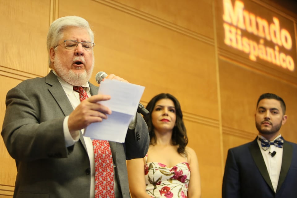 MundoHispánico galardona a los Personajes Destacados (VIDEO) featured image