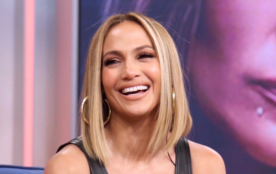 JLo exhibe su trasero en leggins que dejan ver que no traía ropa interior (FOTOS)