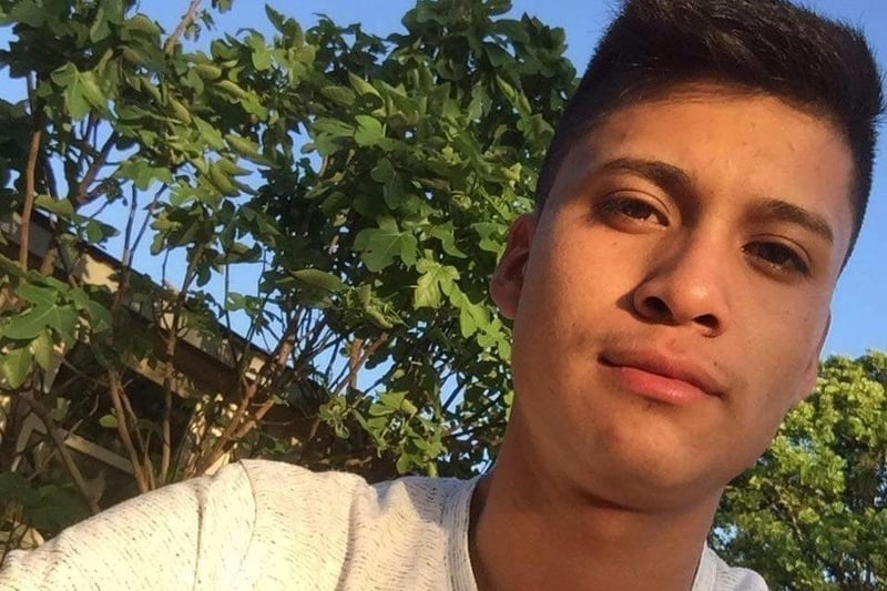 Matan a puñaladas a hispano en plena celebración