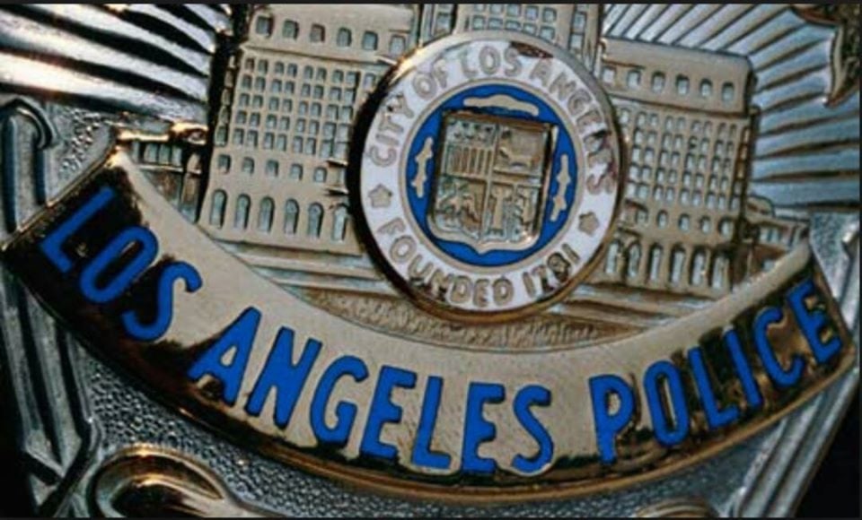 California: Policía hispano es procesado por supuestamente «manosear» el cadáver de una mujer