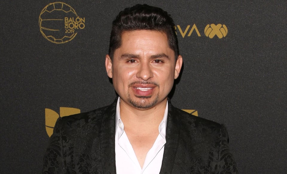 Larry Hernández de luto por muerte de su primo por coronavirus