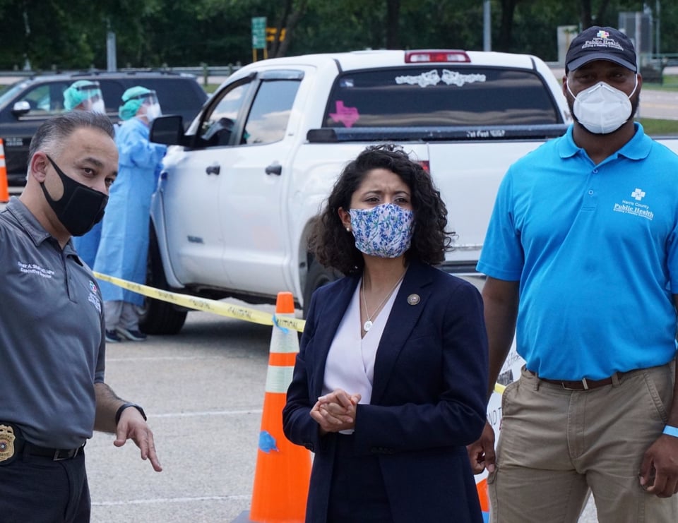 Texas: Condado de Harris ordena el uso obligatorio de tapabocas