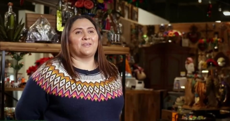 Familia mexicana apostó a sus raíces y consolidó su propio negocio de artesanía