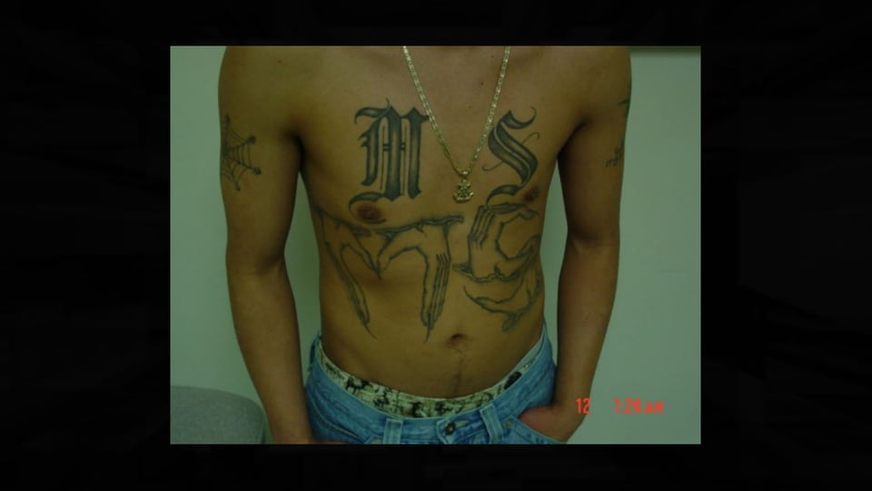 Policías y militares de México se enfrentan a la MS-13 en la frontera