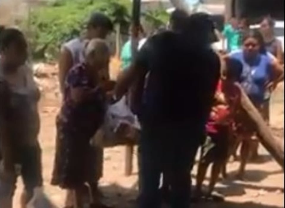 Narcos comandados por Mencho desafían a Obrador y entregan despensas por contingencia de coronavirus (VIDEOS)