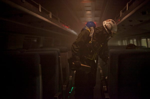 Pantitlán: Sofocan incendio en estación de metro