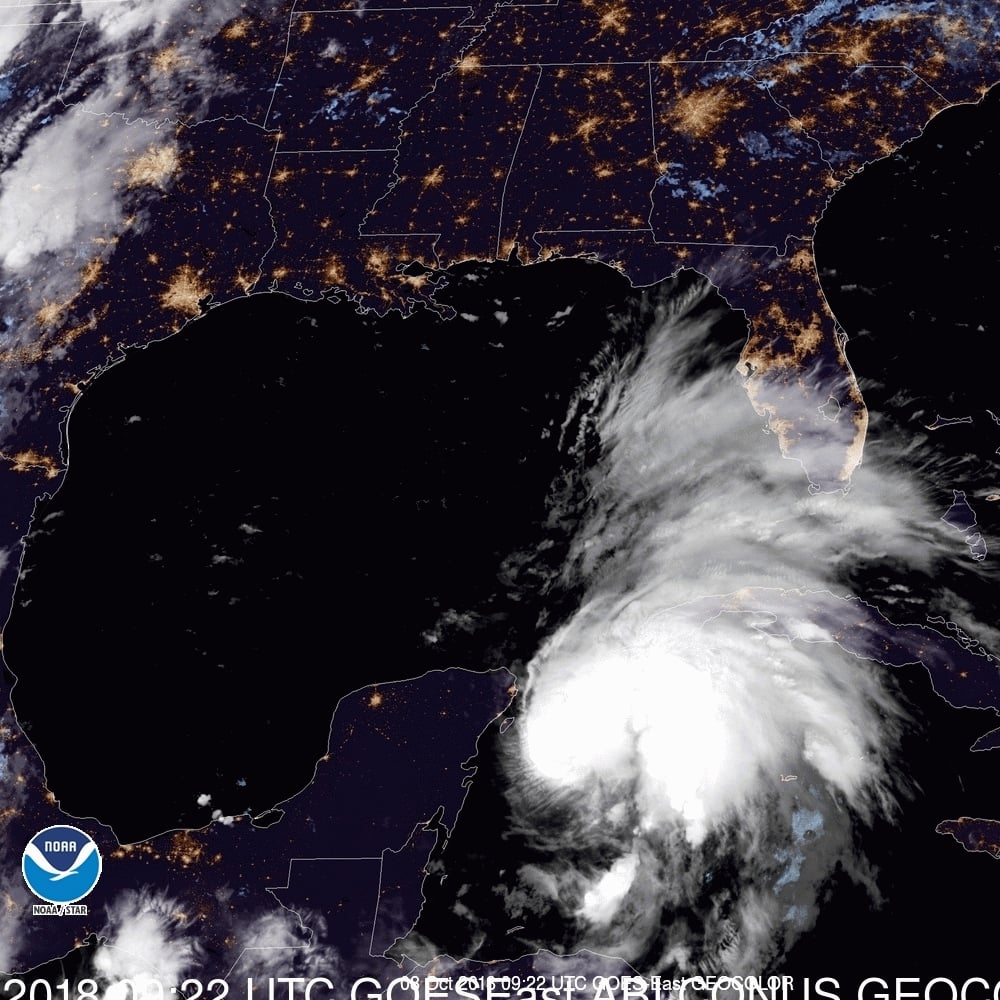 Michael se convierte en huracán y amenaza Florida y Golfo de México