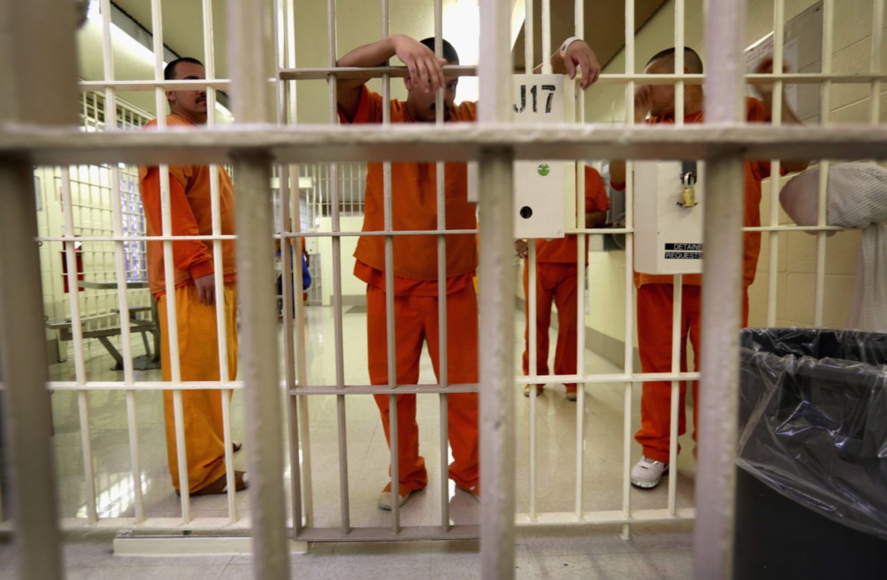 Reportan 41 casos de COVID-19 en centro de detención del ICE en Otay Mesa