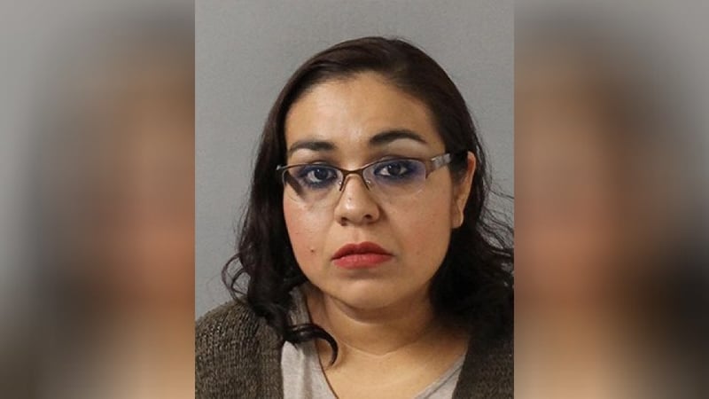 Crónica: Hispana atacó a su hermana porque no fue a la escuela