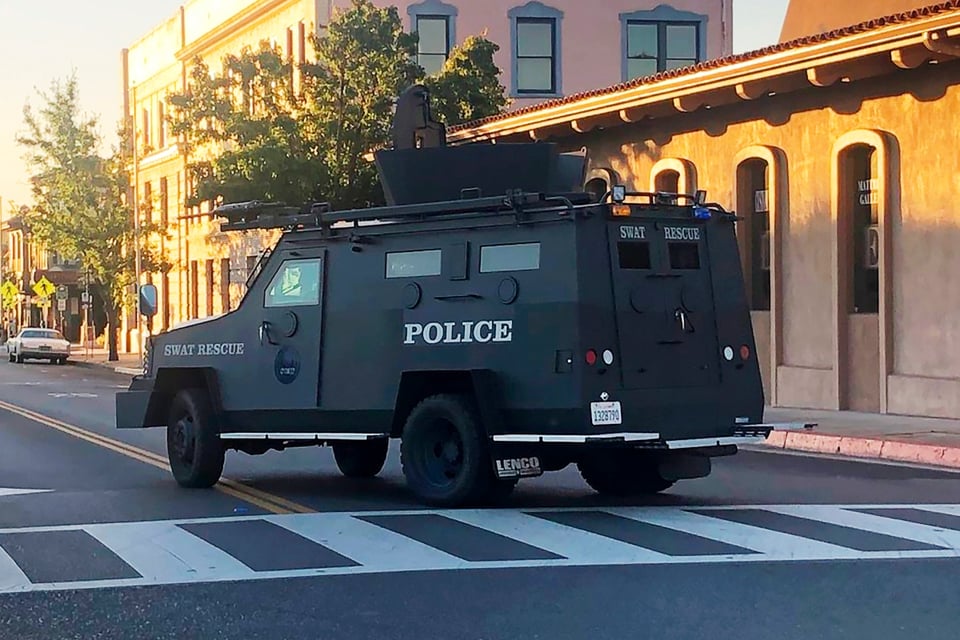 Investigan caso de hispano muerto a manos de policía en San Bernardino, California (VIDEO)